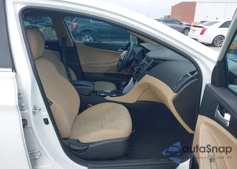 2013 Hyundai Sonata Gls z USA, uszkodzony, nr VIN 5NPEB4ACXDH676609